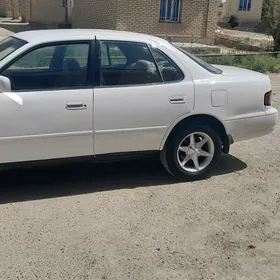 Toyota Camry 1994