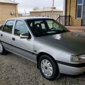 Opel Vectra 1990