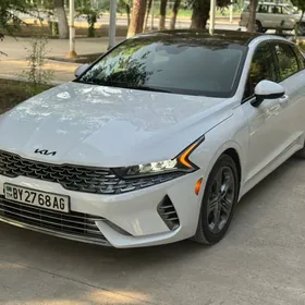 Kia K5 2022