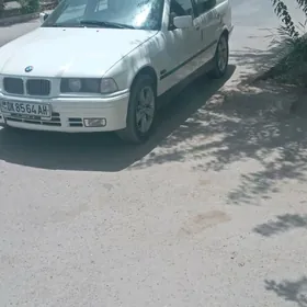 BMW 320 1993