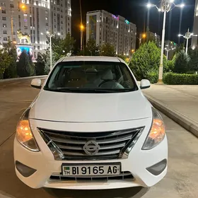 Nissan Sunny 2014