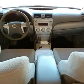 Toyota Camry 2011
