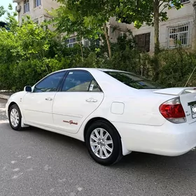 Toyota Camry 2003