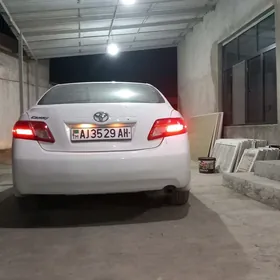 Toyota Camry 2011