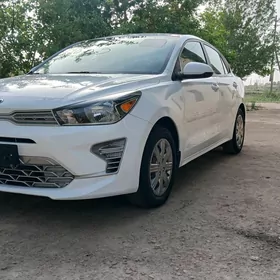 Kia Rio 2021