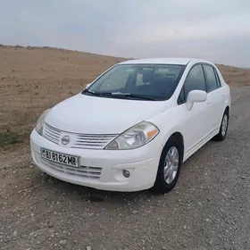 Nissan Versa 2010