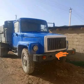 Zil 130 1990