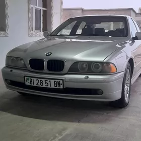 BMW E39 2001