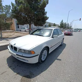 BMW E39 2002