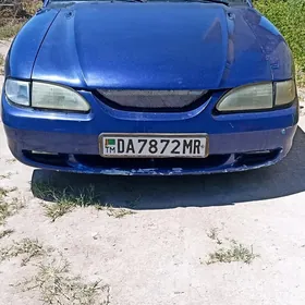 Ford Mustang 1995