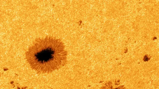 Astrofizikler ilkinji gezek 8K durulykda Gün üstüniň suratyny aldy