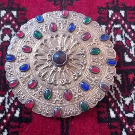 gyzyl çaýlan kümüş gülỳaka