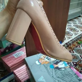 köwüş