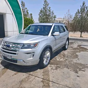 Ford Explorer 2018