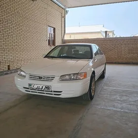 Toyota Camry 1999
