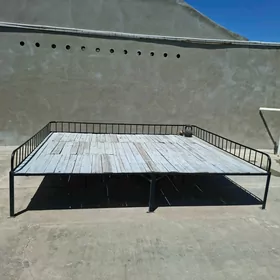 tapçan