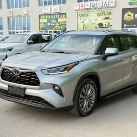 Toyota Highlander 2022