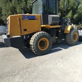 XCMG LW300F 2025