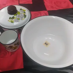 Кастрюли