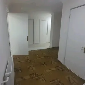 gurtly 4 nji etaź 3 komnat