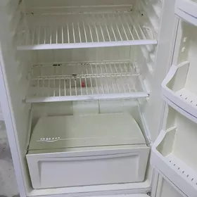 Vestel holodilnik