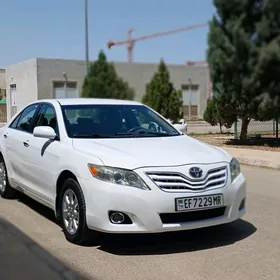 Toyota Camry 2010