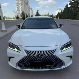 Lexus ES 350 2020