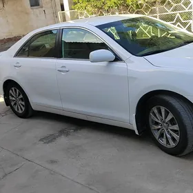 Toyota Camry 2011