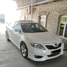 Toyota Camry 2010
