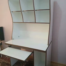 Kompyuter Stol