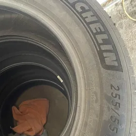 Michelin teker 255 55 18