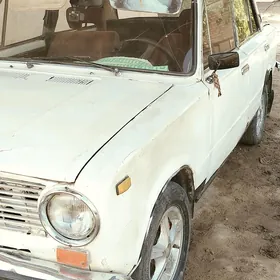 Lada 2104 1980