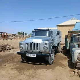 Gaz 52 1986