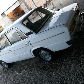 Lada 2103 1980