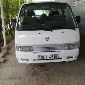 Nissan Urvan 1998
