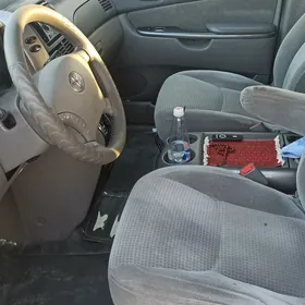 Toyota Sienna 2006