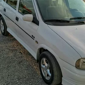 Opel Vita 1995