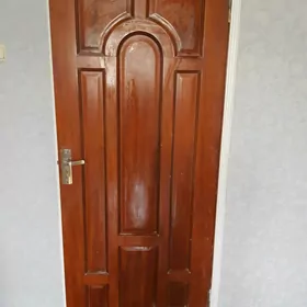 дверь тур ецк б.у 86 204