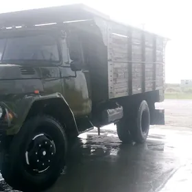 Zil 130 1990