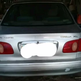 Toyota Corolla 1999