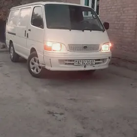 Toyota Hiace 2000