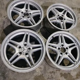 Mersedes diska r17