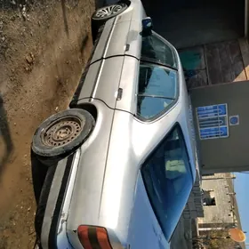 BMW 325 1989