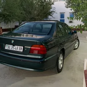 BMW E39 1999