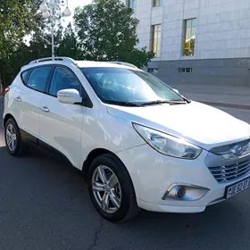 Hyundai Tucson 2011