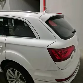 Audi Q7 2010