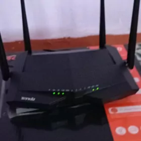 Tenda wi-fi