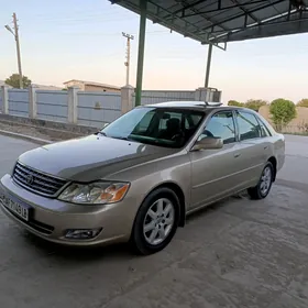 Toyota Avalon 2001