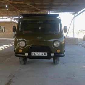 UAZ 2206 1985