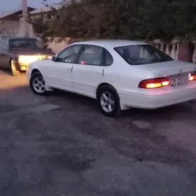 Toyota Avalon 1999